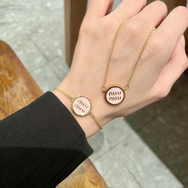 replica,repliche,fake,1:1,earrings,bracelet,ring,jewelry Collana con lettera miumiu (5C89)