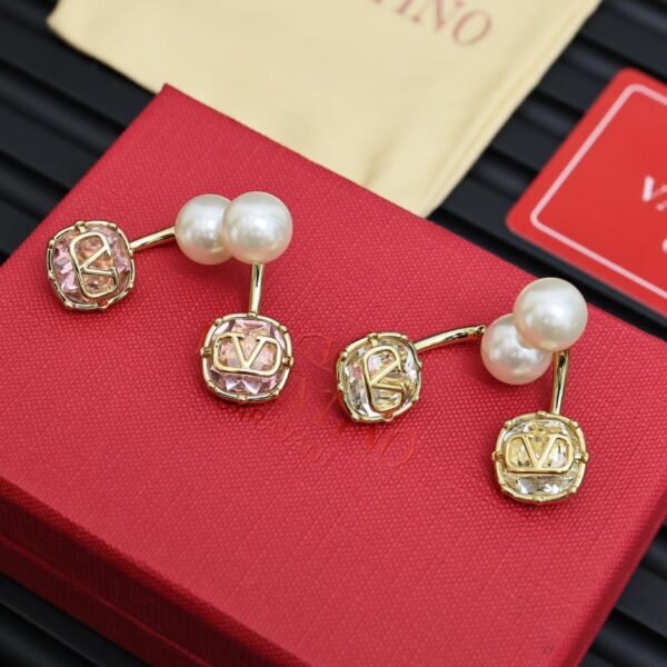 replica,repliche,fake,1:1,earrings,bracelet,ring,jewelry Valentino Orecchini a bottone con lettere e perle zolletta di zucchero (9676)
