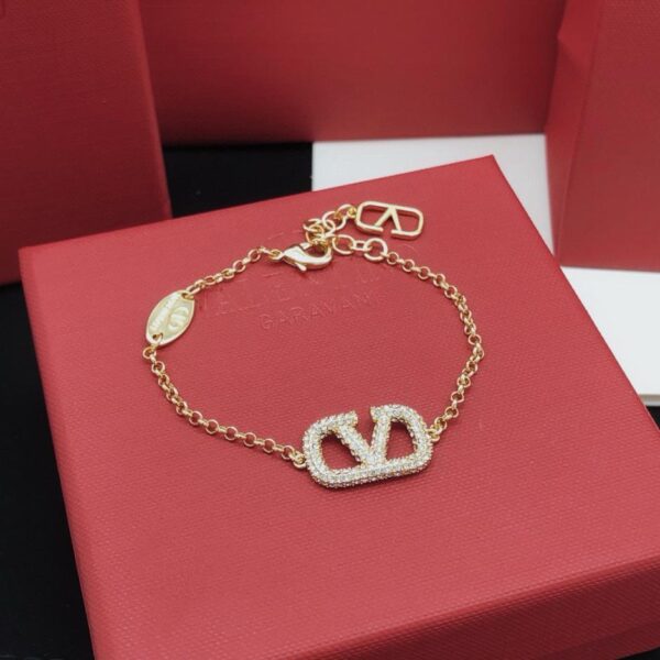 L'ultimo bracciale a forma di V di Valentino con diamanti (15DB)