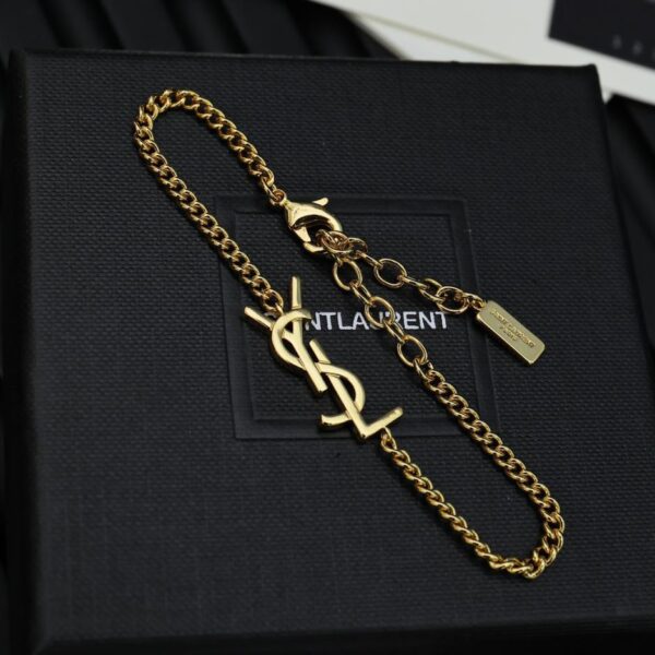 replica,repliche,fake,1:1,earrings,bracelet,ring,jewelry Bracciale Yves Saint Laurent con lettera Y. (E071)