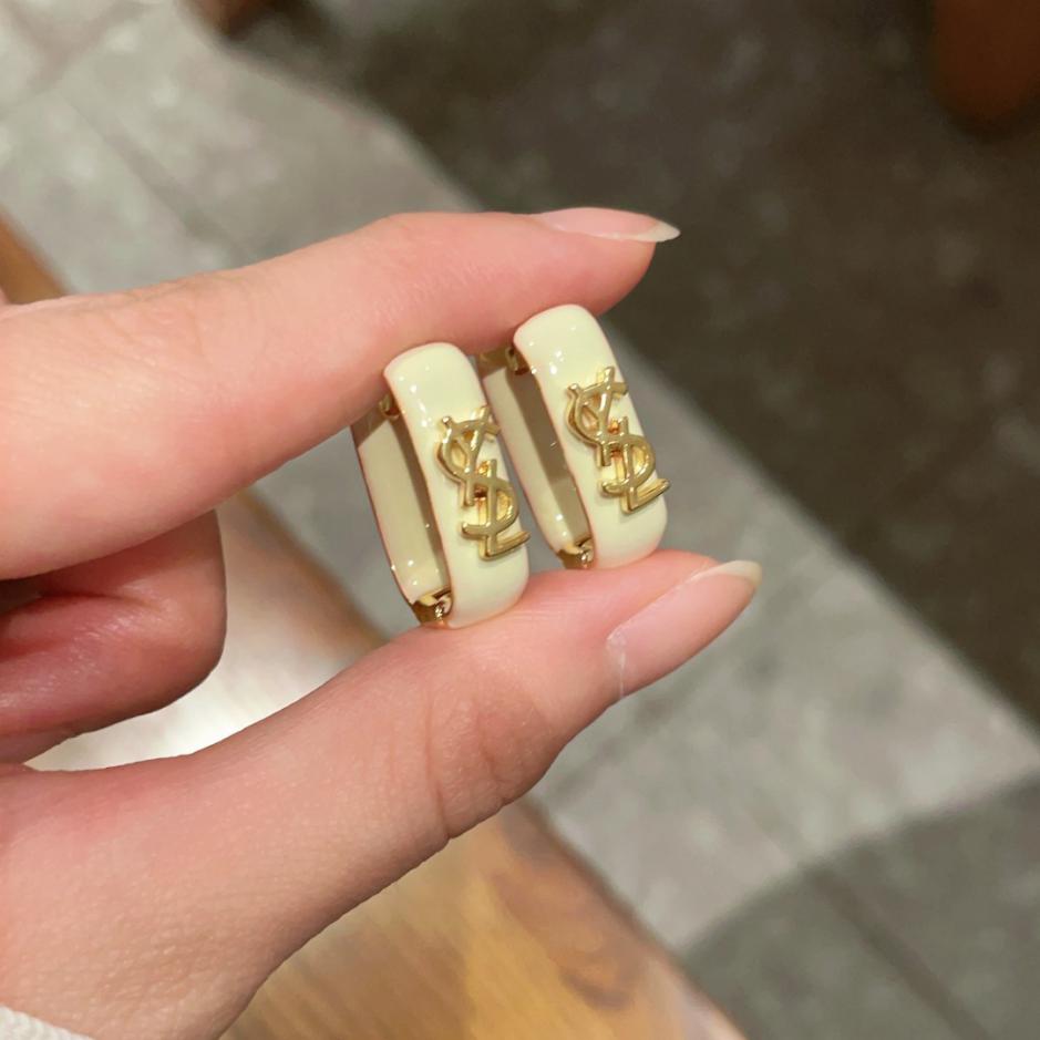 replica,repliche,fake,1:1,earrings,bracelet,ring,jewelry Nuovi orecchini Saint Laurent (A2DC) replica,repliche,fake,1:1,earrings,bracelet,ring,jewelry Nuovi orecchini Saint Laurent (A2DC)