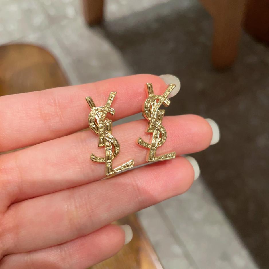 replica,repliche,fake,1:1,earrings,bracelet,ring,jewelry Nuovi orecchini Saint Laurent (E89E) replica,repliche,fake,1:1,earrings,bracelet,ring,jewelry Nuovi orecchini Saint Laurent (E89E)