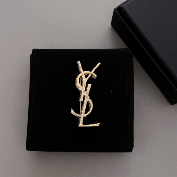 replica,repliche,fake,1:1,earrings,bracelet,ring,jewelry Spilla Yves Saint Laurent corteccia (E378)