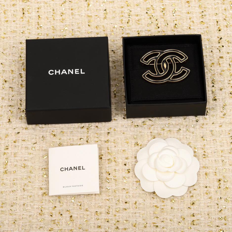replica,repliche,fake,1:1,earrings,bracelet,ring,jewelry Spilla gocciolante a fumetti di Chanel replica,repliche,fake,1:1,earrings,bracelet,ring,jewelry Spilla gocciolante a fumetti di Chanel
