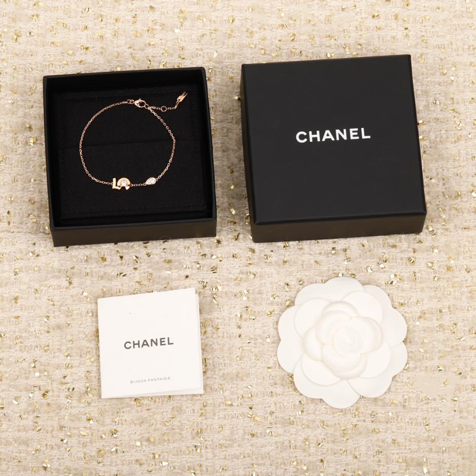 replica,repliche,fake,1:1,earrings,bracelet,ring,jewelry Nuova collana Chanel N°5 replica,repliche,fake,1:1,earrings,bracelet,ring,jewelry Nuova collana Chanel N°5