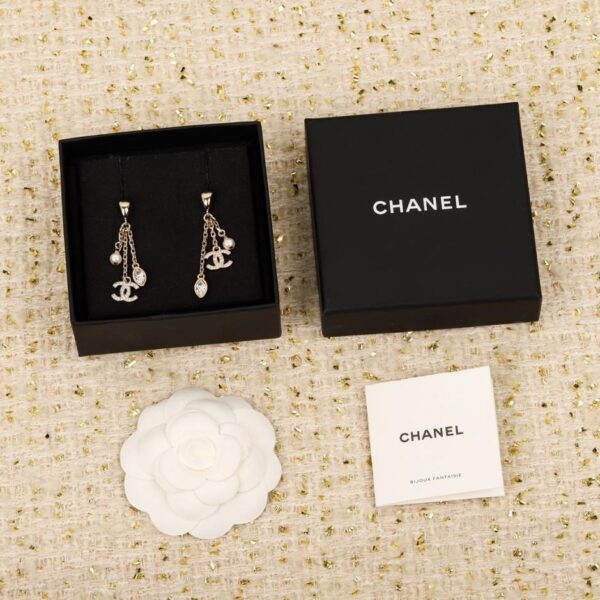Orecchini Chanel Nappa Doppia C Diamanti Swarovski