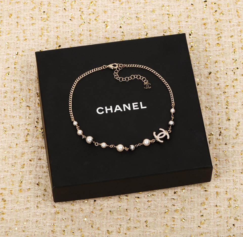 replica,repliche,fake,1:1,earrings,bracelet,ring,jewelry Collana Chanel con perle bianche in pizzo nero replica,repliche,fake,1:1,earrings,bracelet,ring,jewelry Collana Chanel con perle bianche in pizzo nero