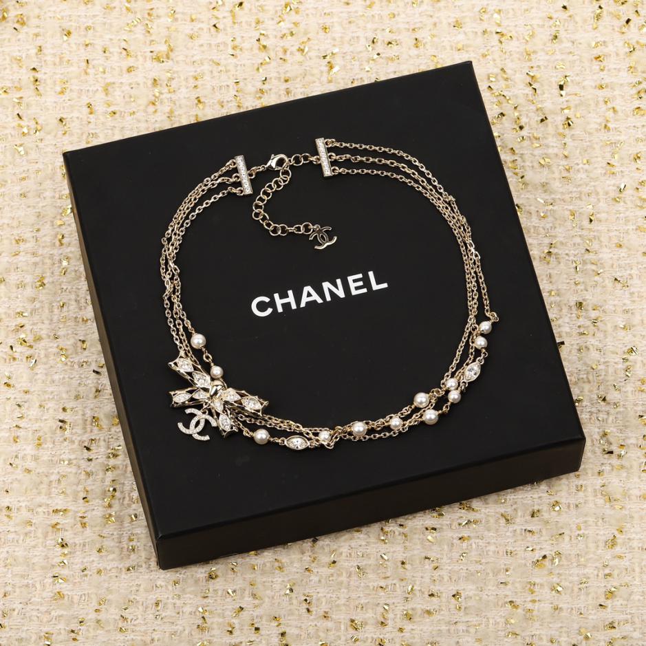 replica,repliche,fake,1:1,earrings,bracelet,ring,jewelry Collana di perle a tripla catena con girocollo Chanel replica,repliche,fake,1:1,earrings,bracelet,ring,jewelry Collana di perle a tripla catena con girocollo Chanel