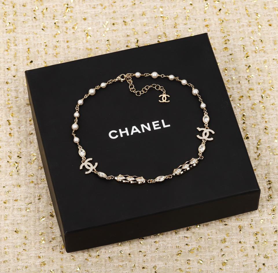 replica,repliche,fake,1:1,earrings,bracelet,ring,jewelry Collana girocollo di perle Chanel replica,repliche,fake,1:1,earrings,bracelet,ring,jewelry Collana girocollo di perle Chanel