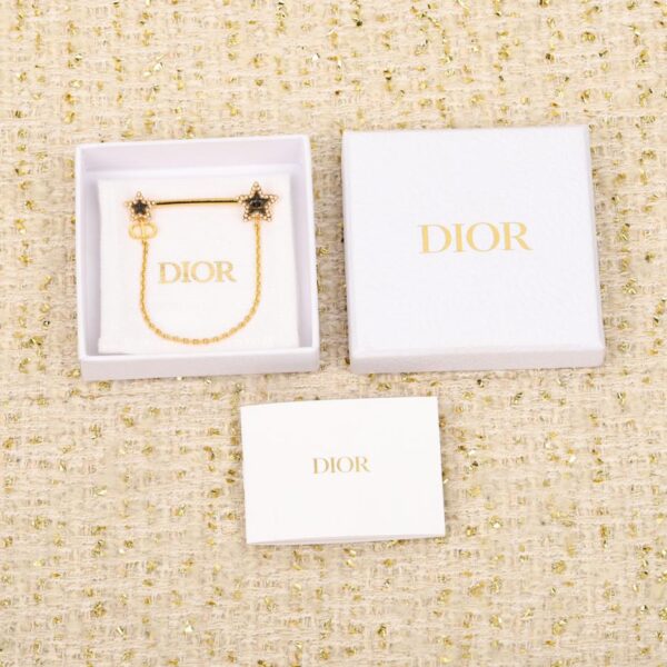 replica,repliche,fake,1:1,earrings,bracelet,ring,jewelry Spilla Dior con catena CD stella a cinque punte Cruise ultimo modello