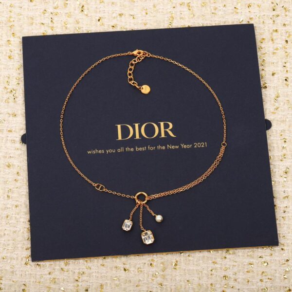 Collana Dior con una perla e due diamanti