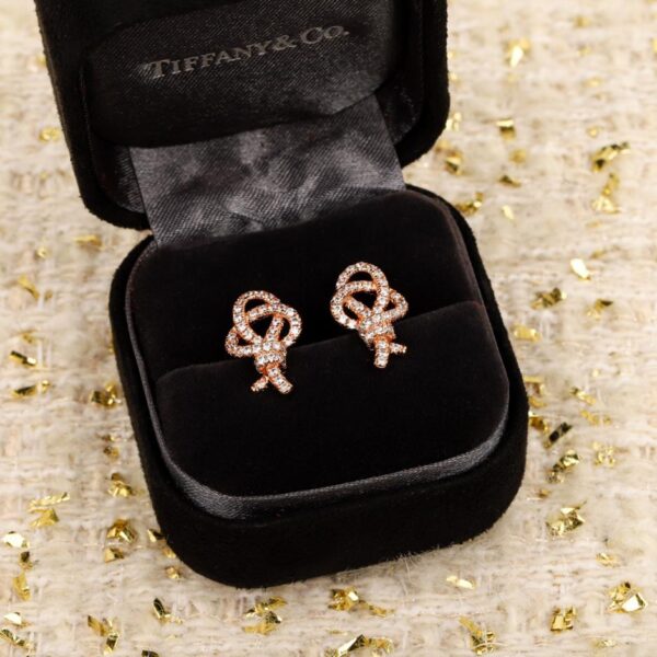 Orecchini chiave Tiffany con diamanti pieni