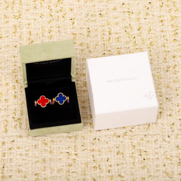 replica,repliche,fake,1:1,earrings,bracelet,ring,jewelry L’anello flip laser di Van Cleef & Arpels può essere personalizzato nella versione in vero oro 18 carati e diamanti
