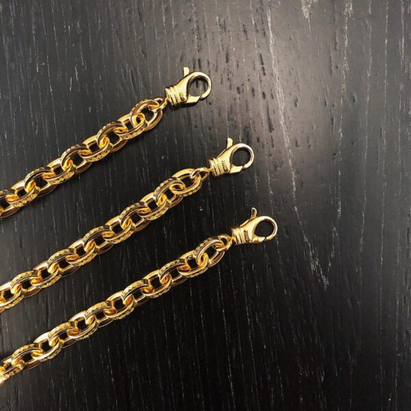 Bracciale Chrome Hearts k con lettera gialla