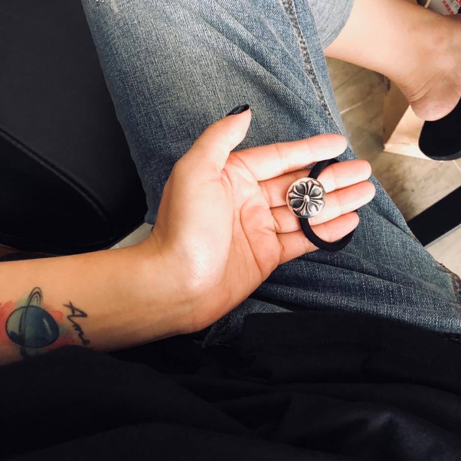 replica,repliche,fake,1:1,earrings,bracelet,ring,jewelry Corda per capelli/braccialetto Chrome Hearts 2 indossato