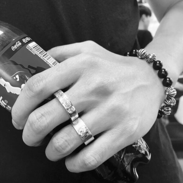[Controqualità] Anello del cazzo di Chrome Hearts
