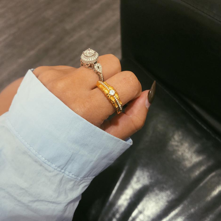 replica,repliche,fake,1:1,earrings,bracelet,ring,jewelry Anello in pietra intarsiata con fiore croce Chrome Hearts 22k in argento sterling placcato oro 22K replica,repliche,fake,1:1,earrings,bracelet,ring,jewelry Anello in pietra intarsiata con fiore croce Chrome Hearts 22k in argento sterling placcato oro 22K