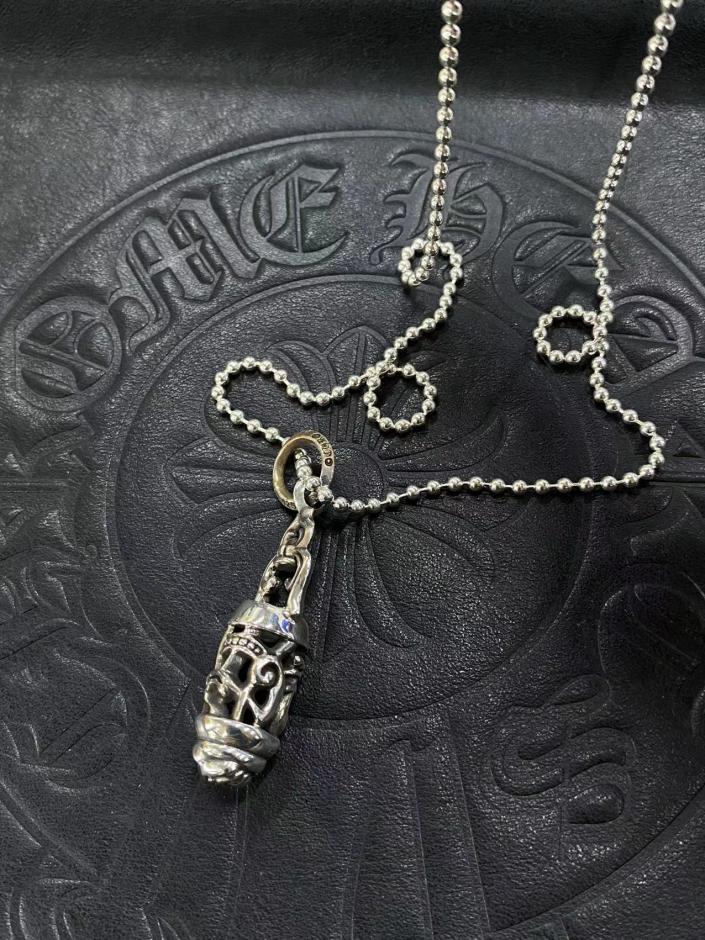 replica,repliche,fake,1:1,earrings,bracelet,ring,jewelry Collana con ciondolo con perline di drago e cuori cromati. Collana con cuori cromati replica,repliche,fake,1:1,earrings,bracelet,ring,jewelry Collana con ciondolo con perline di drago e cuori cromati. Collana con cuori cromati
