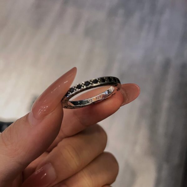 replica,repliche,fake,1:1,earrings,bracelet,ring,jewelry Anello Chrome Hearts con diamante blu completo da 3 mm