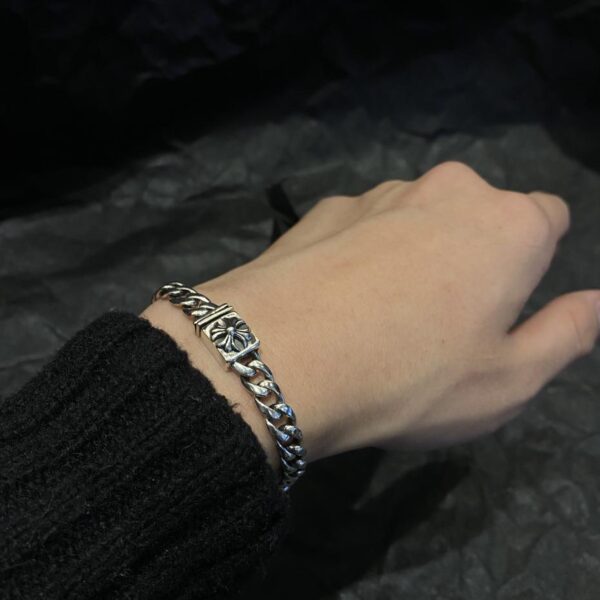 replica,repliche,fake,1:1,earrings,bracelet,ring,jewelry Bracciale con fibbia a fiore piccolo croce Chrome Hearts