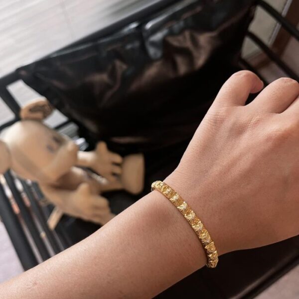 replica,repliche,fake,1:1,earrings,bracelet,ring,jewelry Bracciale a quadretti incrociati con pietre placcate oro Chrome Hearts