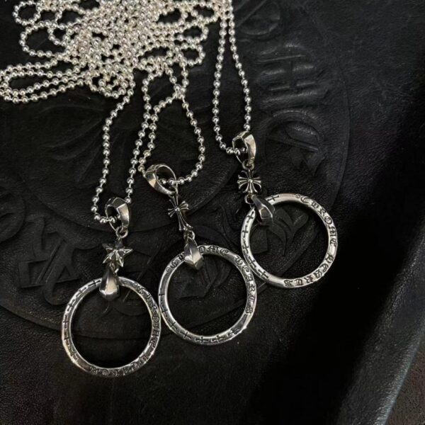 replica,repliche,fake,1:1,earrings,bracelet,ring,jewelry Nuova collana con pendente a croce Chrome Hearts