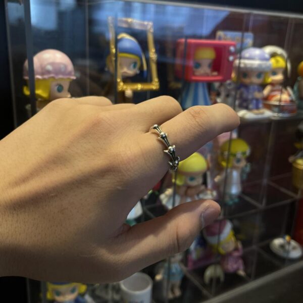 replica,repliche,fake,1:1,earrings,bracelet,ring,jewelry Anello a lisca di pesce con cuori cromati