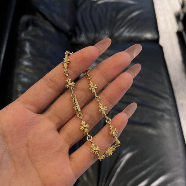 replica,repliche,fake,1:1,earrings,bracelet,ring,jewelry Bracciale con croce in pietra placcata oro 22k Chrome Hearts