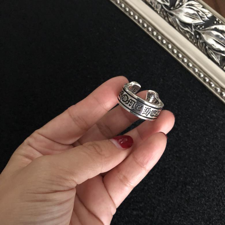 replica,repliche,fake,1:1,earrings,bracelet,ring,jewelry Anello di scorrimento lucido con cuori cromati replica,repliche,fake,1:1,earrings,bracelet,ring,jewelry Anello di scorrimento lucido con cuori cromati