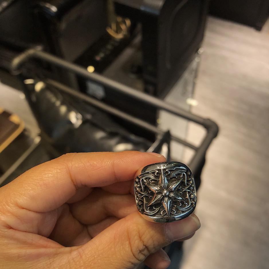 replica,repliche,fake,1:1,earrings,bracelet,ring,jewelry Anello vite stella a sei punte Chrome Hearts replica,repliche,fake,1:1,earrings,bracelet,ring,jewelry Anello vite stella a sei punte Chrome Hearts