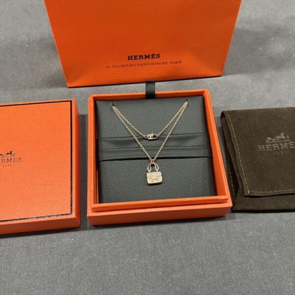 replica,repliche,fake,1:1,earrings,bracelet,ring,jewelry Consegna effettiva, borsa Hermès personalizzata in oro 18 carati, collana con diamanti in oro rosa (F08B)
