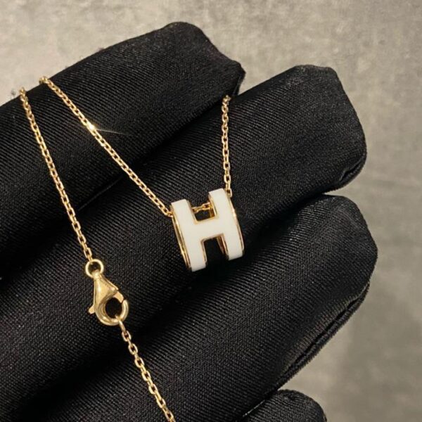 replica,repliche,fake,1:1,earrings,bracelet,ring,jewelry Collana laccata piccola H in vero oro 18k e diamanti in stock(333F)