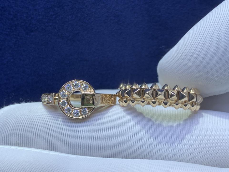replica,repliche,fake,1:1,earrings,bracelet,ring,jewelry Anello BVLGARI lettera in oro 18k Anello proiettile Cartier pregiato artigianato (4740)