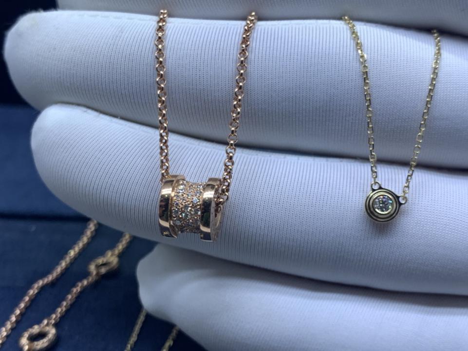 replica,repliche,fake,1:1,earrings,bracelet,ring,jewelry Collana BVLGARI piccola vita Collana con disco volante Cartier di pregevole fattura (8DAC)