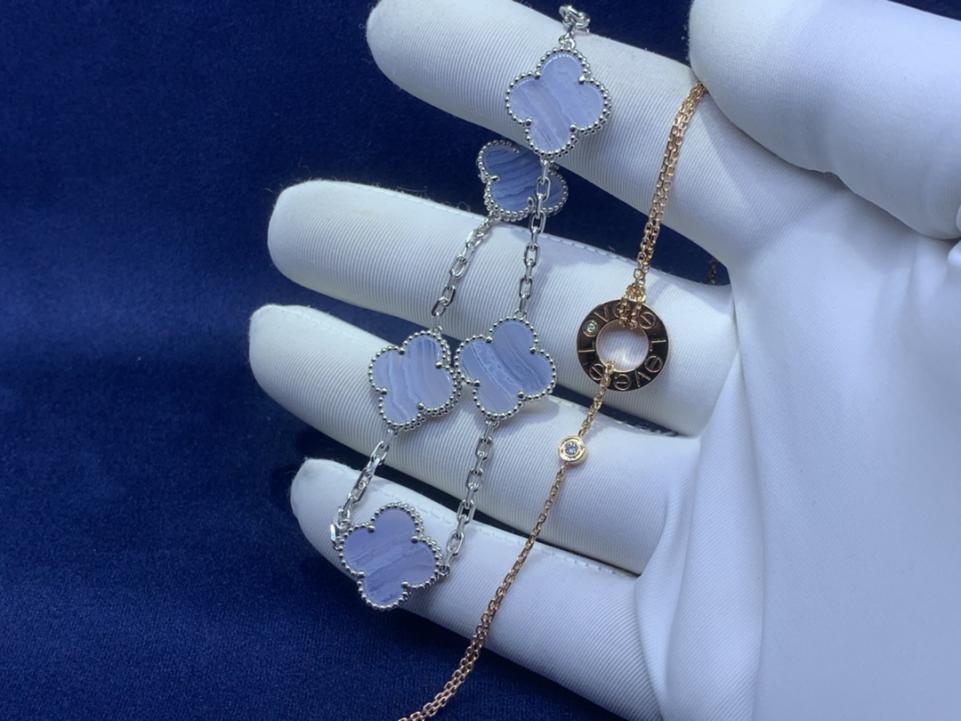 replica,repliche,fake,1:1,earrings,bracelet,ring,jewelry Bracciale torta a doppia catena Cartier con cinque fiori di calcedonio viola VCA, squisita fattura, oro vero 18k (D3E0)