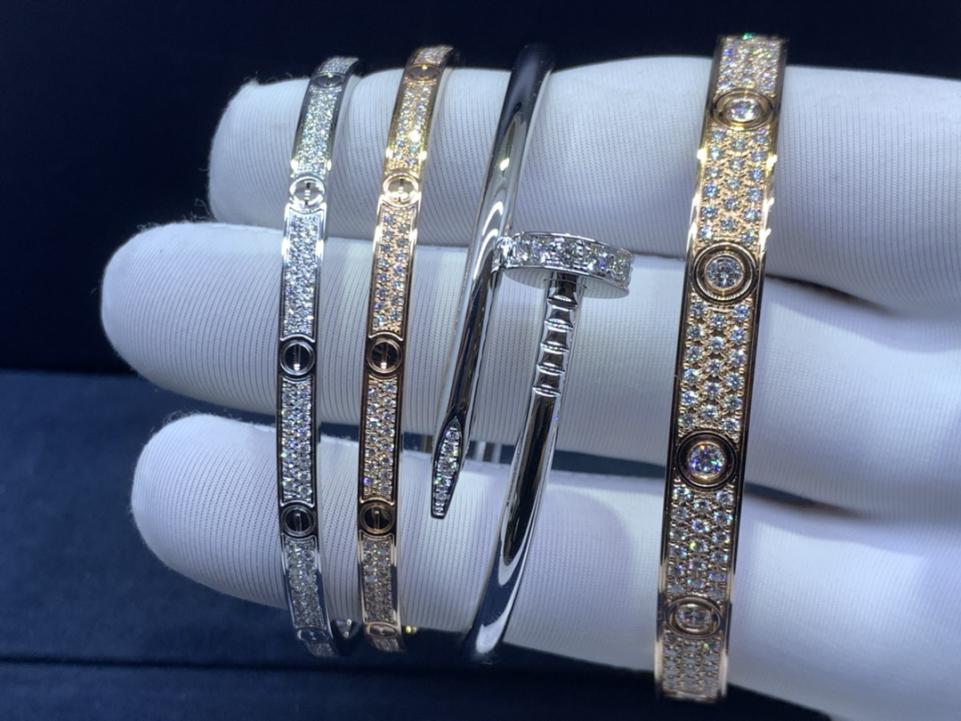 replica,repliche,fake,1:1,earrings,bracelet,ring,jewelry Bracciale Cartier LOVE con respiro infantile, bracciale con unghie Cartier, pregevole fattura (1721)