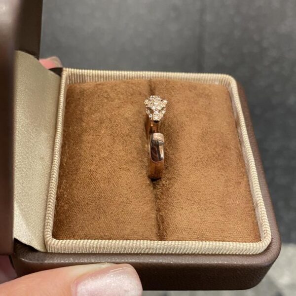 replica,repliche,fake,1:1,earrings,bracelet,ring,jewelry Versione mini Cartier dell’anello leopardato con fascia per capelli con diamanti: oro reale 18 carati rosso K e diamanti veri (6ACA)