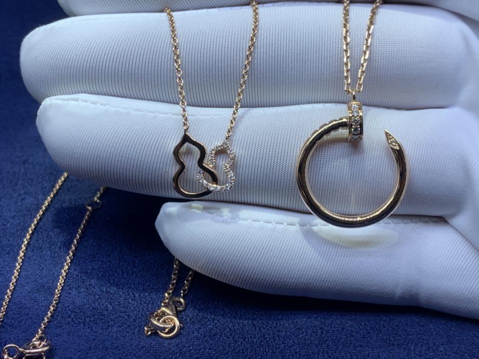 replica,repliche,fake,1:1,earrings,bracelet,ring,jewelry qeelin piccola doppia zucca collana in oro 18k Cartier chiodo testa e coda collana in oro 18k diamanti pregevole fattura (D35D) replica,repliche,fake,1:1,earrings,bracelet,ring,jewelry qeelin piccola doppia zucca collana in oro 18k Cartier chiodo testa e coda collana in oro 18k diamanti pregevole fattura (D35D)