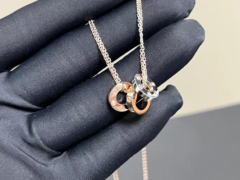 replica,repliche,fake,1:1,earrings,bracelet,ring,jewelry Collana torta a tre anelli Cartier (7679) replica,repliche,fake,1:1,earrings,bracelet,ring,jewelry Collana torta a tre anelli Cartier (7679)
