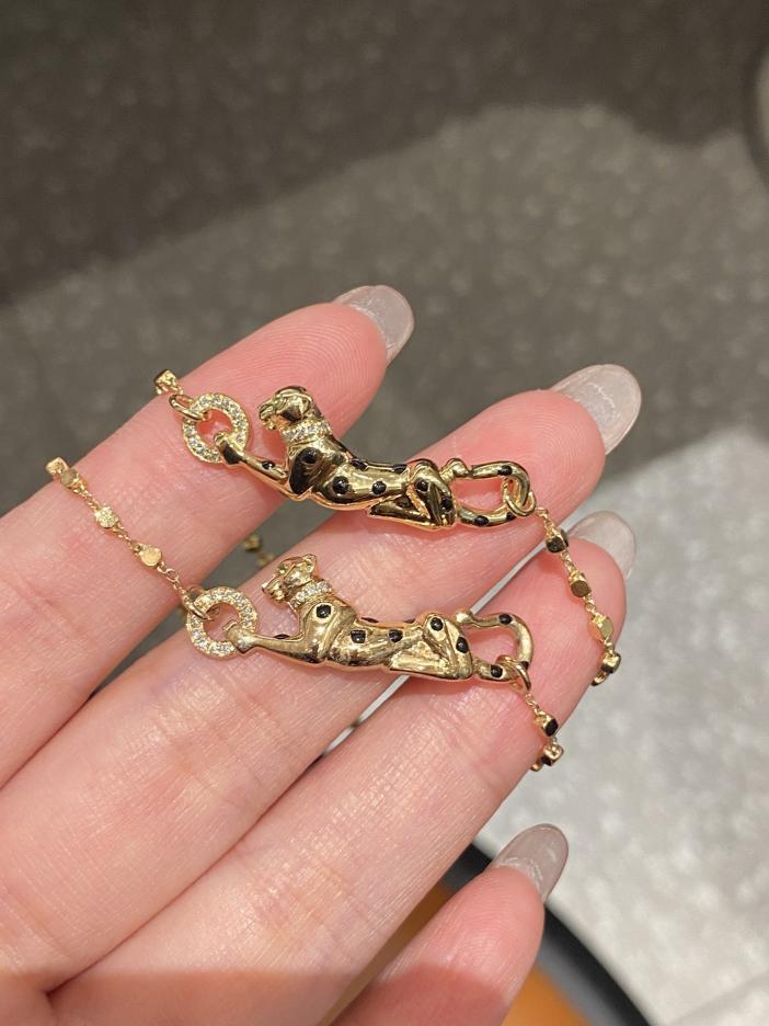 replica,repliche,fake,1:1,earrings,bracelet,ring,jewelry Bracciale leopardo Cartier in vero oro 18 carati e diamanti (2F63) replica,repliche,fake,1:1,earrings,bracelet,ring,jewelry Bracciale leopardo Cartier in vero oro 18 carati e diamanti (2F63)