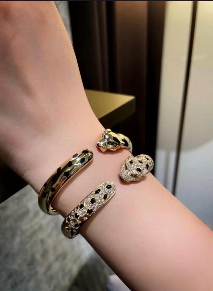 replica,repliche,fake,1:1,earrings,bracelet,ring,jewelry Bracciale Cartier leopardo maculato in vero oro 18 carati K giallo (32F5) replica,repliche,fake,1:1,earrings,bracelet,ring,jewelry Bracciale Cartier leopardo maculato in vero oro 18 carati K giallo (32F5)
