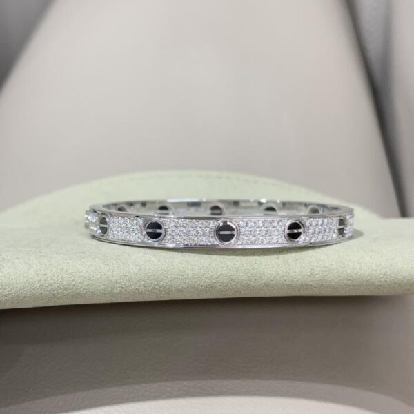 replica,repliche,fake,1:1,earrings,bracelet,ring,jewelry Bracciale ampio Cartier con borchie nere, oro vero 18 carati e diamanti, personalizzato, alla moda e versatile, stesso stile per uomo e donna (5EB3)
