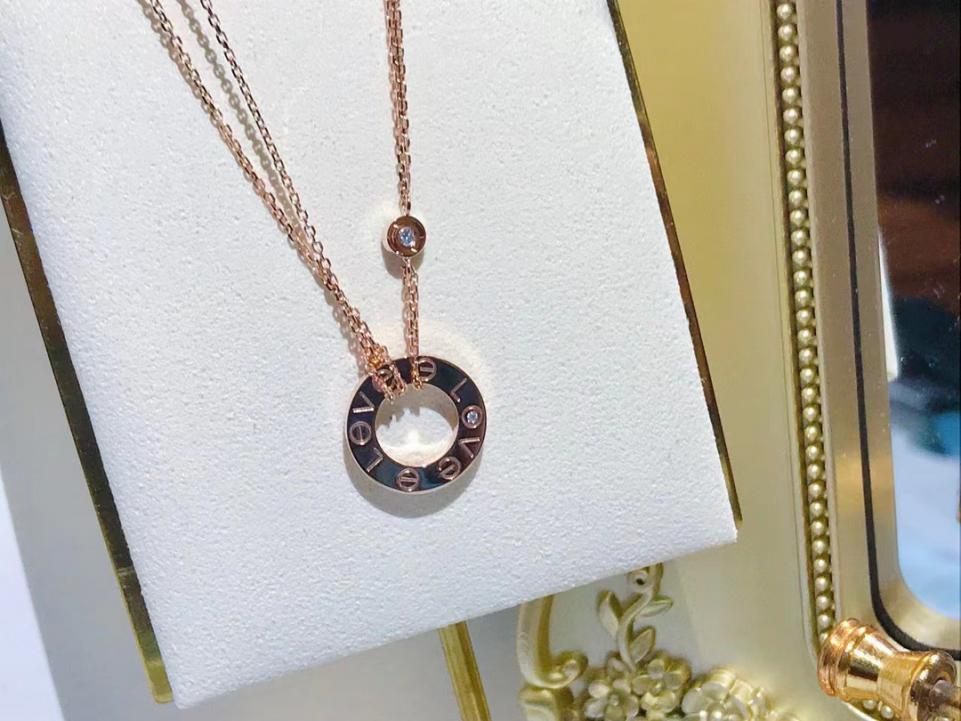 replica,repliche,fake,1:1,earrings,bracelet,ring,jewelry Collana biscotto in oro rosa Cartier, oro vero 18 carati e diamanti (CB1D) replica,repliche,fake,1:1,earrings,bracelet,ring,jewelry Collana biscotto in oro rosa Cartier, oro vero 18 carati e diamanti (CB1D)