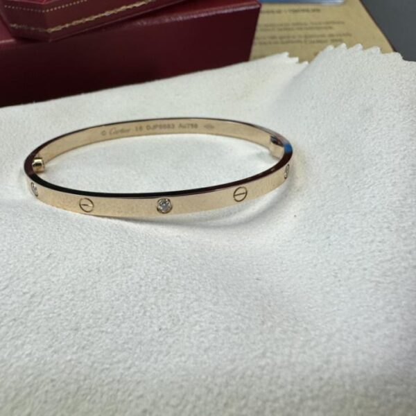 replica,repliche,fake,1:1,earrings,bracelet,ring,jewelry Foto reali della consegna, braccialetto personalizzato con sei diamanti Cartier love series versione stretta in oro 18 carati (4E9F)