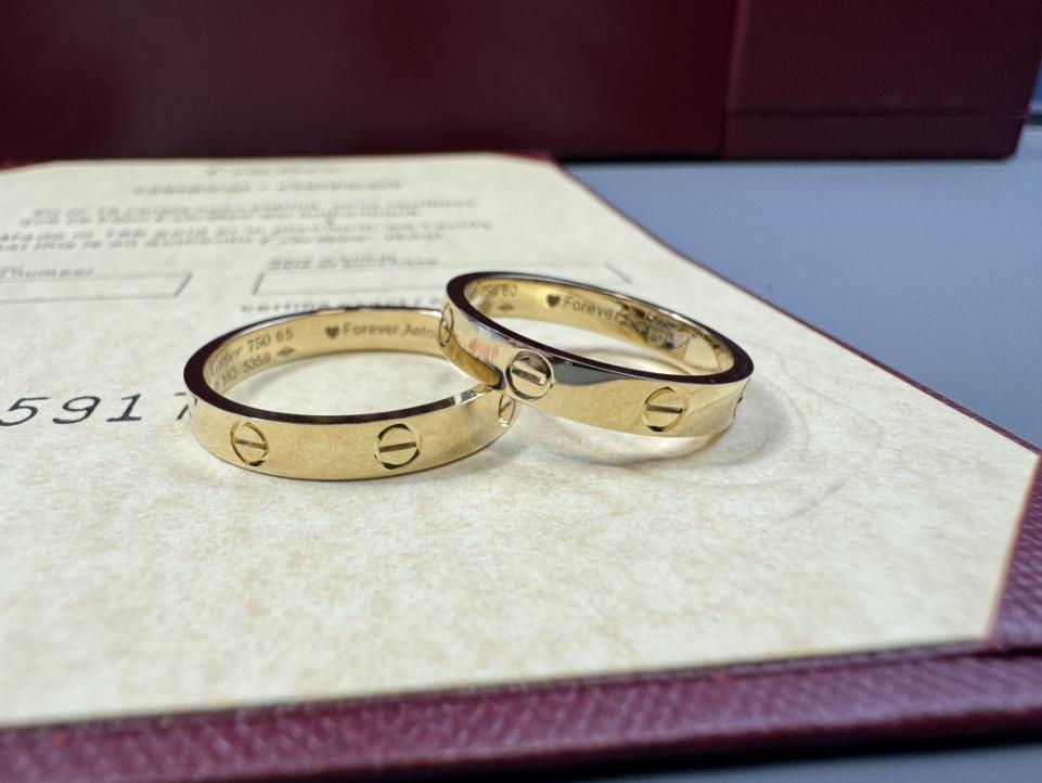 replica,repliche,fake,1:1,earrings,bracelet,ring,jewelry Foto reali della consegna. Anello in oro 18 carati personalizzato con vite da 3,6 mm. Anello per coppia con impronta esclusiva appositamente personalizzata. Vorrei che gli innamorati si sposassero finalmente. replica,repliche,fake,1:1,earrings,bracelet,ring,jewelry Foto reali della consegna. Anello in oro 18 carati personalizzato con vite da 3,6 mm. Anello per coppia con impronta esclusiva appositamente personalizzata. Vorrei che gli innamorati si sposassero finalmente.