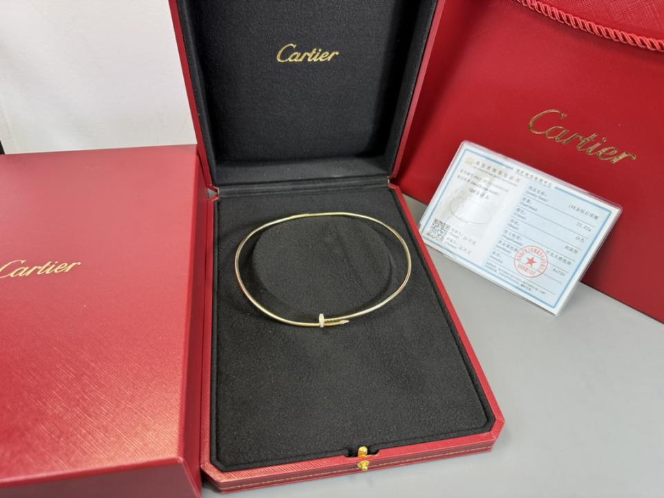 replica,repliche,fake,1:1,earrings,bracelet,ring,jewelry Veri scatti di consegna, collare a chiodo Cartier personalizzato in oro 18 carati, diamanti a testa e coda stretti, collare personalizzato color oro (9D4D) replica,repliche,fake,1:1,earrings,bracelet,ring,jewelry Veri scatti di consegna, collare a chiodo Cartier personalizzato in oro 18 carati, diamanti a testa e coda stretti, collare personalizzato color oro (9D4D)