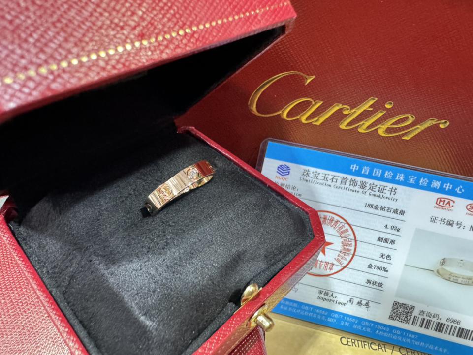 replica,repliche,fake,1:1,earrings,bracelet,ring,jewelry Consegna effettiva, oro 18 carati personalizzato, vero oro e veri diamanti, anello stretto con un diamante della serie LOVE di Cartier, classico in oro rosa, senza tempo (755D) replica,repliche,fake,1:1,earrings,bracelet,ring,jewelry Consegna effettiva, oro 18 carati personalizzato, vero oro e veri diamanti, anello stretto con un diamante della serie LOVE di Cartier, classico in oro rosa, senza tempo (755D)