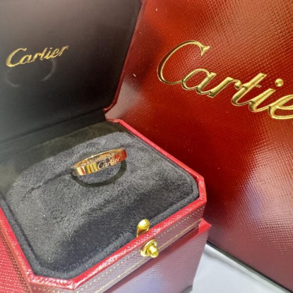 replica,repliche,fake,1:1,earrings,bracelet,ring,jewelry Consegna effettiva, oro 18 carati personalizzato, oro vero e diamanti veri, serie logo lettering Cartier, anello stretto in oro chiaro, oro rosa 18 carati (743F)