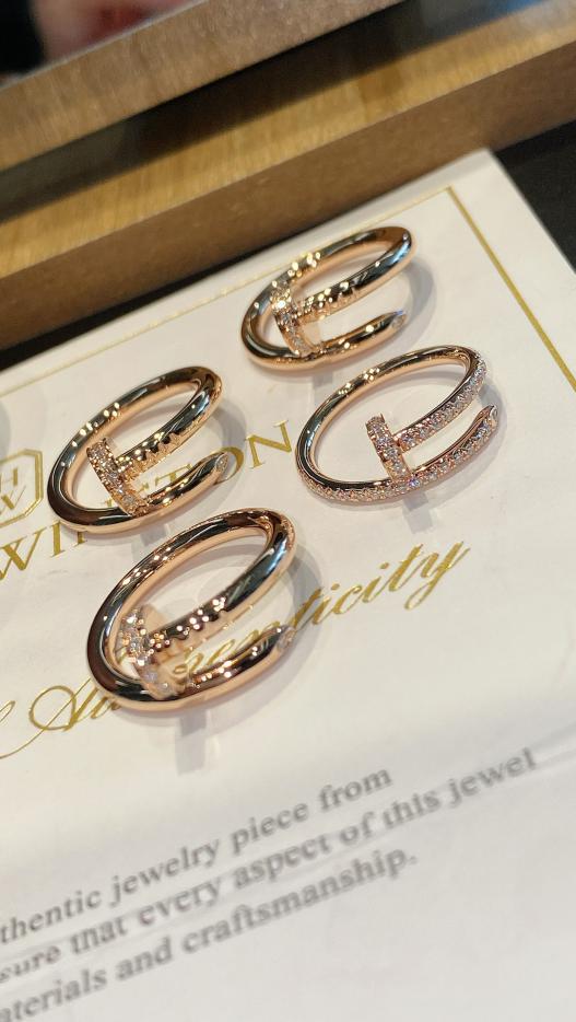 replica,repliche,fake,1:1,earrings,bracelet,ring,jewelry Colpo reale di anello per unghie con diamante pieno di diamanti con testa e coda in vero oro 18 carati (746B) replica,repliche,fake,1:1,earrings,bracelet,ring,jewelry Colpo reale di anello per unghie con diamante pieno di diamanti con testa e coda in vero oro 18 carati (746B)