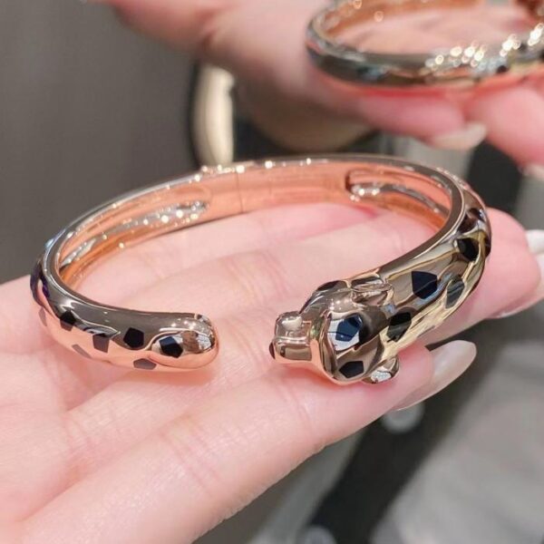 replica,repliche,fake,1:1,earrings,bracelet,ring,jewelry Bracciale personalizzato in oro 18 carati, oro vero e diamanti Cartier leopardato in oro chiaro (71C7)